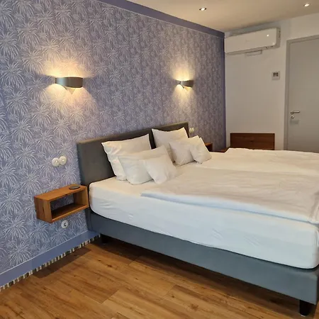 Luisenhof Guest house *